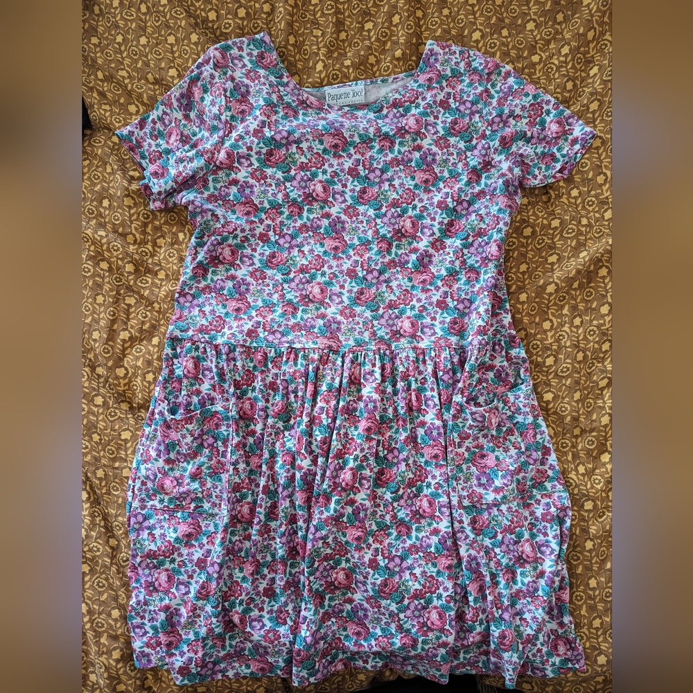 Vintage floral summer dress